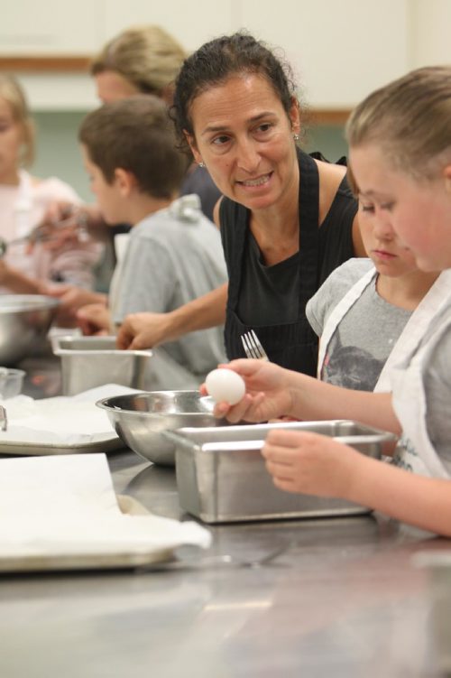 RUTH BONNEVILLE / WINNIPEG FREE PRESS

The Food Studio owner and chef Maria Abiusi teaches kids how to cook during kids cooking camp. For story on the rise of popularity of cooking classes. People want more control over what they eat. 

July 11, 2017