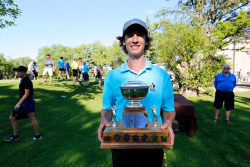 JUSTIN SAMANSKI-LANGILLE / WINNIPEG FREE PRESS
Junior Golf Boys Champion Ryan McMillan poses with his trophy Thursday at Rossmere Golf and Country Club.
170713 - Thursday, July 13, 2017.