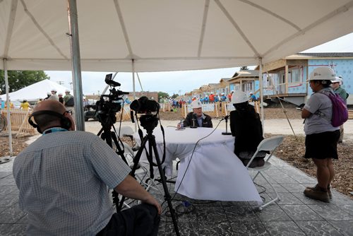RUTH BONNEVILLE / WINNIPEG FREE PRESS

Former U.S. president Jimmy Carter is in good spirits as he is being interviewed by Free Press columnist Melissa Martin and videographer Mike Deal at the Carter Habitat for Humanity work project site Friday afternoon.  
July 14, 2017