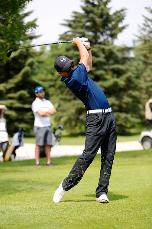 JUSTIN SAMANSKI-LANGILLE / WINNIPEG FREE PRESS
Mitch Rowland drives the ball during the first round of the Manitoba Men's Amateur Championships Monday at Selkirk Golf and Country Club.
170717 - Monday, July 17, 2017.