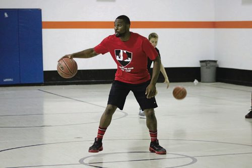 Canstar Community News July 12, 2017 - Basketball player Jarred Ogungbemi-Jackson hosts high level basketball summer camp at the Maples Community Centre. (LIGIA BRAIDOTTI/CANSTAR COMMUNITY NEWS/TIMES)