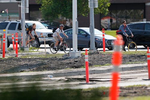 JOHN WOODS / WINNIPEG FREE PRESS
Underpass and infrastructure construction at the intersection of Waverley and Taylor in Winnipeg, photographed Tuesday, July 18, 2017, will interfere with Canada Games traffic.