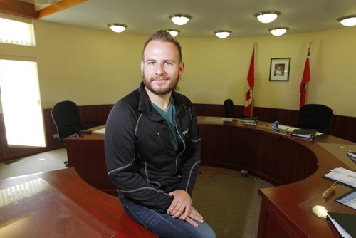 BORIS MINKEVICH / WINNIPEG FREE PRESS
New mayor of Ritchot, 29-year-old Chris Ewen, poses for a photo at RM office in St. Adolphe, MB.  BILL REDEKOP STORY 
July 20, 2017