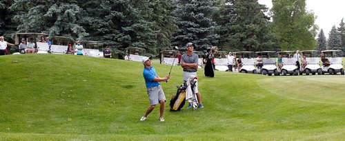 PHIL HOSSACK / WINNIPEG FREE PRESS  -  Second place finisher Devon Schade chips on to the 18th hole (9th green) Thursday as the Manitoba Men's Amature Golf tournament wrapped up. See Mike Sawatzsky's story.-  July 20, 2017