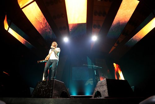 TREVOR HAGAN / WINNIPEG FREE PRESS
Ed Sheeran performs to a sold out crowd at Bell MTS Place, Saturday, July 22, 2017.