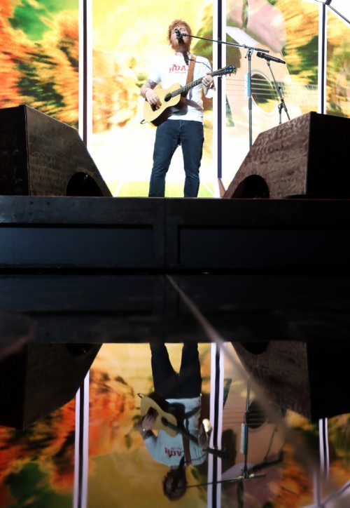 TREVOR HAGAN / WINNIPEG FREE PRESS
Ed Sheeran performs to a sold out crowd at Bell MTS Place, Saturday, July 22, 2017.