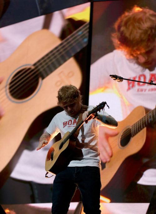 TREVOR HAGAN / WINNIPEG FREE PRESS
Ed Sheeran performs to a sold out crowd at Bell MTS Place, Saturday, July 22, 2017.