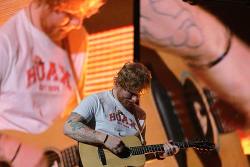 TREVOR HAGAN / WINNIPEG FREE PRESS
Ed Sheeran performs to a sold out crowd at Bell MTS Place, Saturday, July 22, 2017.