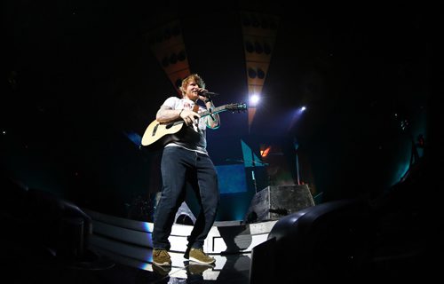 TREVOR HAGAN / WINNIPEG FREE PRESS
Ed Sheeran performs to a sold out crowd at Bell MTS Place, Saturday, July 22, 2017.