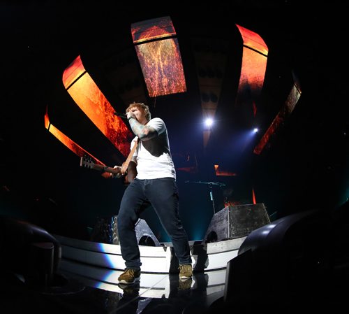 TREVOR HAGAN / WINNIPEG FREE PRESS
Ed Sheeran performs to a sold out crowd at Bell MTS Place, Saturday, July 22, 2017.