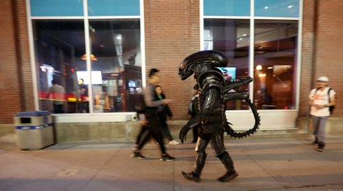 TREVOR HAGAN / WINNIPEG FREE PRESS
Troy Fontaine, dressed as Alien, outside Bell MTS Place, Saturday, July 22, 2017. The costume, made entirely out of recycled bits of junk, is hand made and took him 3 months to complete.
