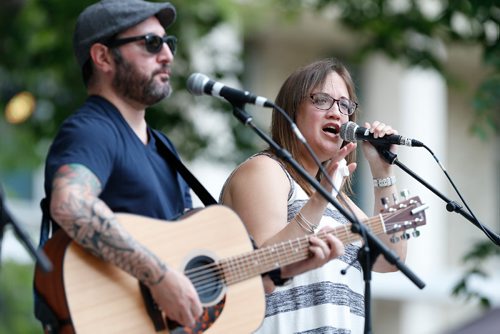 JOHN WOODS / WINNIPEG FREE PRESS
Acoustic Soul performs on the Main Stage at The Fringe in Winnipeg Sunday, July 23, 2017.