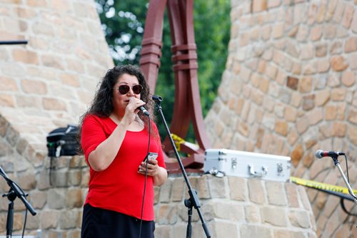 JUSTIN SAMANSKI-LANGILLE / WINNIPEG FREE PRESS
Indigenous artist Rhonda Head performs Saturday at the Forks Oodena Circle as part of the 9th annual No Stone Unturned benefit concert for Manitoba's murdered and missing.
170729 - Saturday, July 29, 2017.