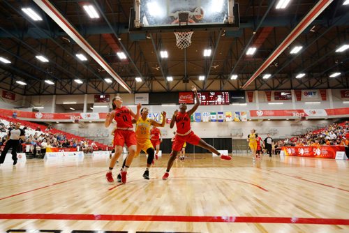 JUSTIN SAMANSKI-LANGILLE / WINNIPEG FREE PRESS
Team Ontario's Mide Oriyomi shoots during Saturday's women's basketball game.
170729 - Saturday, July 29, 2017.