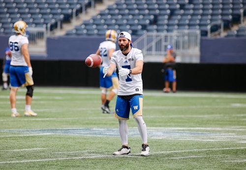 JUSTIN SAMANSKI-LANGILLE / WINNIPEG FREE PRESS
Bombers wide receiver Weston Dressler catches the ball during Wednesday's practice at Investor's Group Field. 
170802 - Wednesday, August 02, 2017.