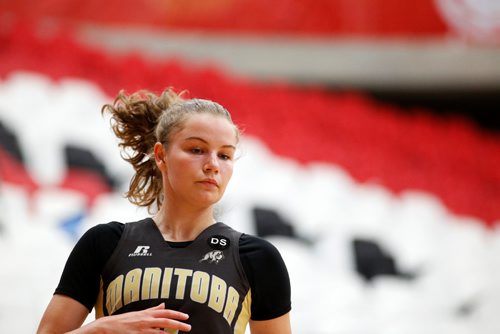 JUSTIN SAMANSKI-LANGILLE / WINNIPEG FREE PRESS
Anna Kernaghan of Team Manitoba runs to keep up with the play during Wednesday's women's basketball quarter final at the University of Winnipeg's Duckworth Centre.
170802 - Wednesday, August 02, 2017.