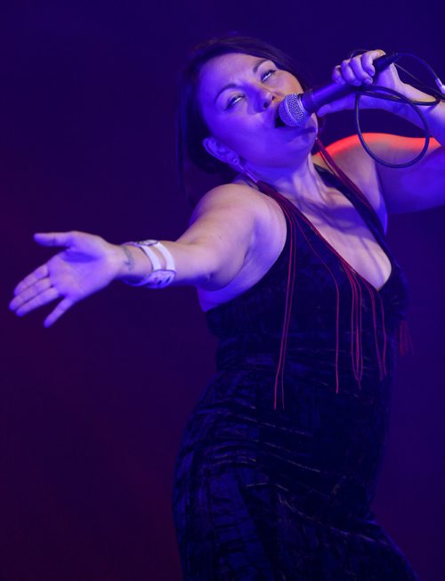 TREVOR HAGAN / WINNIPEG FREE PRES
Throat singer, Tanya Tagaq, from Cambridge Bay, Nunavut, performing at The Forks on Northern Territories night, Wednesday, August, 2, 2017.