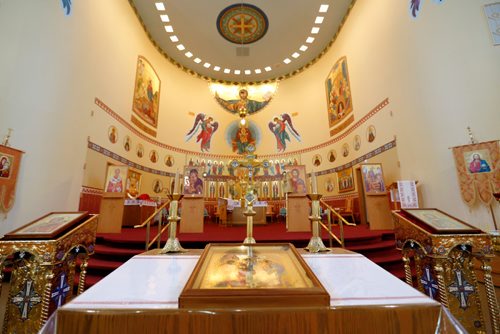 JUSTIN SAMANSKI-LANGILLE / WINNIPEG FREE PRESS
The altar and painted icons are seen at the Holy Trinity Ukrainian Orthodox Metropolitan Cathedral are seen Friday after restoration.
170804 - Friday, August 04, 2017.