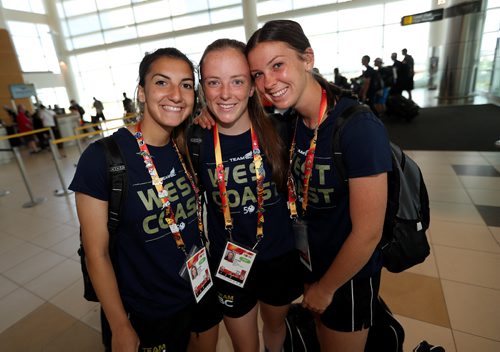 TREVOR HAGAN / WINNIPEG FREE PRESS
Nadia Hakeem, Jamie Foot and Anna Stephenson, all soccer players on Team BC leaving Winnipeg at the airport after week one of the Canada Summer Games, Saturday, August, 5, 2017.
