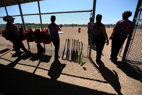 TREVOR HAGAN / WINNIPEG FREE PRESS
Members of the Laiterie de Coaticook, from Sherbrooke, QC, watching their team play against the Manitoba Misfits, during Slow Pitch Nationals at Little Mountain Sportsplex, Sunday, August 6, 2017.