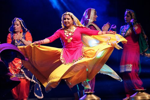 JOHN WOODS / WINNIPEG FREE PRESS
Dancers perform at the India pavilion Sunday, August 6, 2017. Folklorama