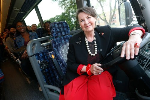 JOHN WOODS / WINNIPEG FREE PRESS
Senator and Global College Professor Marilou McPhedran with her Human Rights UniverCity students on a bus outside the the Caribbean Pavilion  Tuesday, August 8, 2017. In their classroom they will be discussing the Ghanaian petitioners who have been gathered outside the pavilion collecting signatures calling on the Ghanaian government to change their ant-LGBTQ policies.