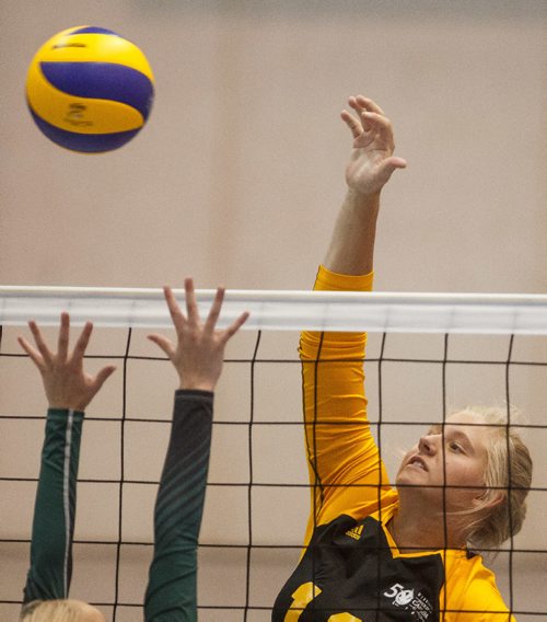 MIKE DEAL / WINNIPEG FREE PRESS
Team Manitoba women's volleyball team plays against Team PEI Wednesday afternoon at Investors Group Athletics Centre.
Manitoba' Ashleigh Laube (18) spikes the ball during game action.
170809 - Wednesday, August 09, 2017.
