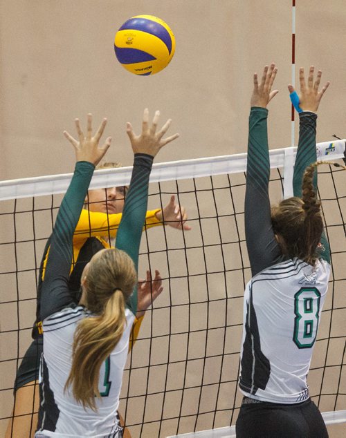 MIKE DEAL / WINNIPEG FREE PRESS
Team Manitoba women's volleyball team plays against Team PEI Wednesday afternoon at Investors Group Athletics Centre.
Manitoba' Anna Maidment (6) spikes the ball during game action.
170809 - Wednesday, August 09, 2017.