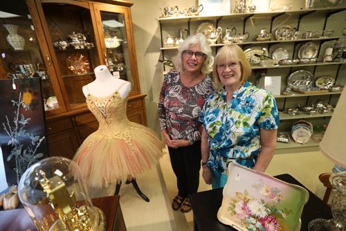 RUTH BONNEVILLE / WINNIPEG FREE PRESS

 
Volunteer Column
Ruth Gregory (left) and Susan Hendricks are members of the Royal Winnipeg Ballet.  As such they volunteer their time at Things Antiques and Gifts on Corydon.

See column By Aaron Epp  slated for Aug 14th.  


  
Aug 09,, 2017