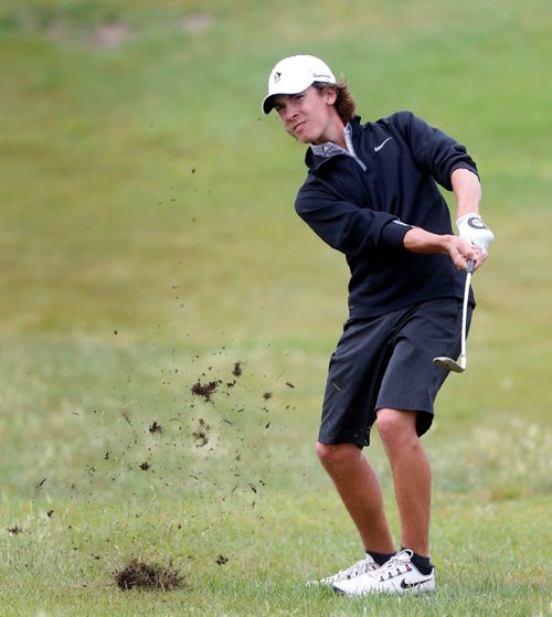 WAYNE GLOWACKI / WINNIPEG FREE PRESS

Ryan McMillan representing Manitoba chips out of the rough during the Canada Summer Games event at Southwood Golf & Country Club Wednesday.   August 9 2017