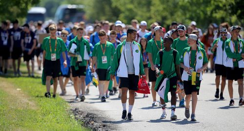 TREVOR HAGAN / WINNIPEG FREE PRESS
Athletes head to the soccer complex next door to Investors Group Field prior to the Canada Summer Games closing ceremonies, Sunday, August 13, 2017.