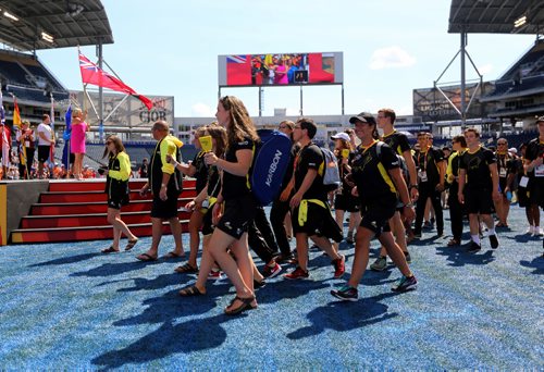 TREVOR HAGAN / WINNIPEG FREE PRESS
Athletes arrive at the Canada Summer Games closing ceremonies, Sunday, August 13, 2017.