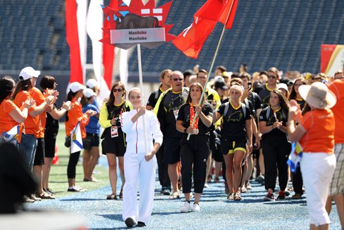 TREVOR HAGAN / WINNIPEG FREE PRESS
Athletes arrive at the Canada Summer Games closing ceremonies, Sunday, August 13, 2017.