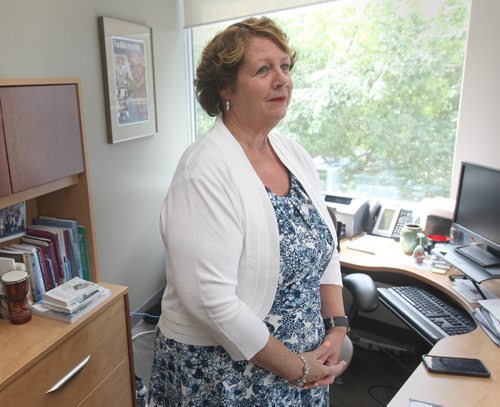JOE BRYKSA / WINNIPEG FREE PRESSSandi Mowat- President  Manitoba Nurses Union  in her office at 275 Broadway.Aug 15, 2017 -( See Janes  story)