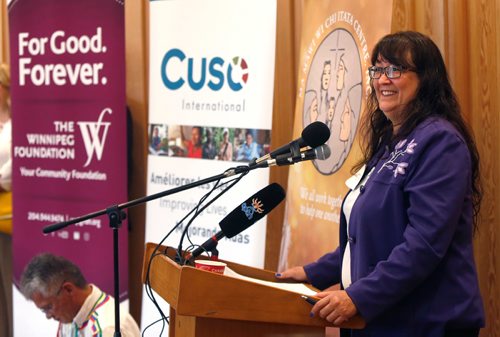 WAYNE GLOWACKI / WINNIPEG FREE PRESS
Ma Mawi's Executive Director Diane Redsky makes the announcement Wednesday the Ma Mawi Wi Chi Itata Centre, Cuso International and The Winnipeg Foundation are partnering for the launch of the Mino Stat An (Cree for making things right) project. Alex Paul story. August 16 2017