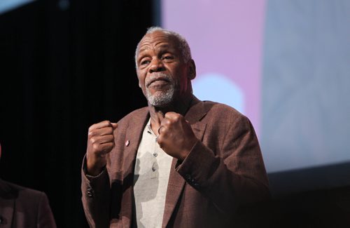 RUTH / BONNEVILLE WINNIPEG FREE PRESS

Veteran actor and activist Danny Glover speaks passionately on the first day of Unifor's annual Canadian council at the convention centre Friday.  National president Jerry Dias made him an honorary Unifor member in 2014.

Aug 18, 2017
