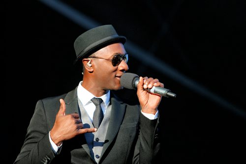 JUSTIN SAMANSKI-LANGILLE / WINNIPEG FREE PRESS
Aloe Blacc performs Sunday on the final day of this year's Interstellar Rodeo at The Forks.
170820 - Sunday, August 20, 2017.