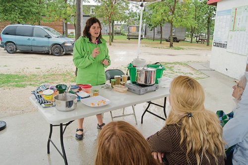 Canstar Community News Those who attended the St. Norbert Farmers' Market second annual farmer's festival enjoyed insights into local food production and picked up tips from local producers. (DANIELLE DA SILVA/CANSTAR/SOUWESTER)
