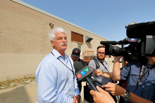 JUSTIN SAMANSKI-LANGILLE / WINNIPEG FREE PRESS
CEO of Siloam Mission Jim Bell speaks to media Thursday at the Mission's 30th Anniversary Block Party.
170824 - Thursday, August 24, 2017.