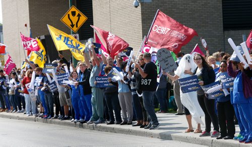 WAYNE GLOWACKI / WINNIPEG FREE PRESS

Some of the about 200 attending the noon hour rally/info picket at St. Boniface Hospital to stand up to provincial govt cuts to healthcare. Jane Gerster story   August 24 2017