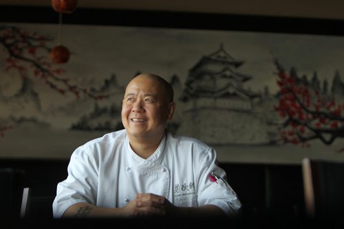 RUTH / BONNEVILLE WINNIPEG FREE PRESS


Chef's Table feature, Portrait of  (Yujiro). Chef,  Edward Lam for the Chefs Table feature in Uptown. 
See Jill's column.
Aug 24, 2017
