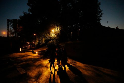 JOHN WOODS / WINNIPEG FREE PRESS
Participants in a From Here and Away nighttime photo excursion as part of Summertide at The Forks in Winnipeg Tuesday, August 22, 2017.