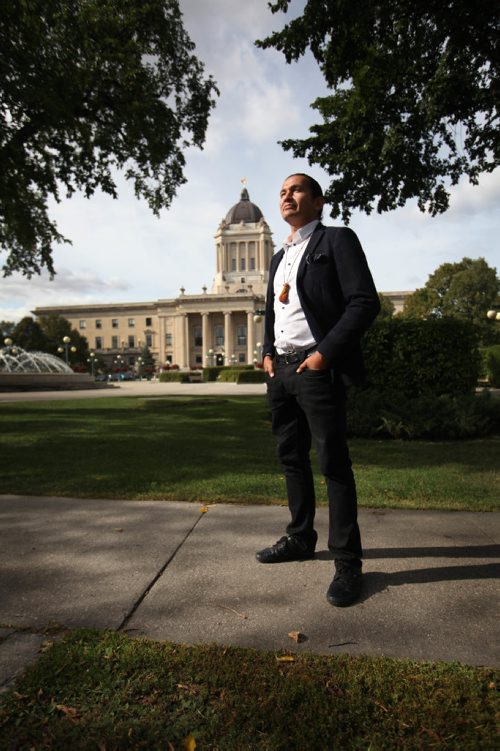 RUTH BONNEVILLE / WINNIPEG FREE PRESS 

Saturday Special
Portraits of Wab Kinew on the Legislative grounds 
who is in a leadership race to become leader of the Manitoba NDP' 
See Nick Martin story.  
SEPT 07, 2017
