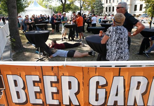 WAYNE GLOWACKI / WINNIPEG FREE PRESS

A relaxing time in the wine/beer garden at the 2017 Many Fest along Broadway and Memorial Blvd. Saturday.  The three day event also includes Food Truck Wars and live music, it runs Sunday, 11:00 AM - 6:00 PM .  Sept. 9 2017