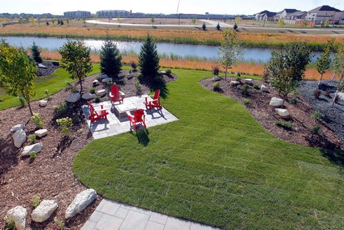 BORIS MINKEVICH / WINNIPEG FREE PRESS
NEW HOMES - 28 Willow Brook Road in Bridgwater Trails. A wonderful back yard. Sept. 11, 2017