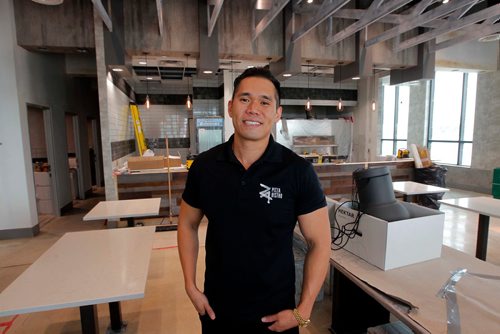 BORIS MINKEVICH / WINNIPEG FREE PRESS
Manly Cheung, president and CEO of the Winnipeg-based Za Pizza Bistro restaurant chain, inside of their new flagship Winnipeg location at 1573 Regent Ave. It is scheduled to open during the first week in October and is under construction at the moment. Sept. 13, 2017