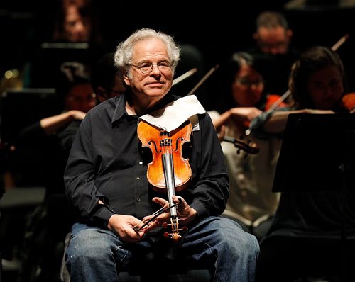 PHIL HOSSACK / WINNIPEG FREE PRESS  - Various Positions.....Violin Legend Itzhak Perlman rehearsing with the Winnipeg Symphony Orchestra Saturday. See release.  - Sept 16 2017