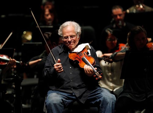 PHIL HOSSACK / WINNIPEG FREE PRESS  - Various Positions.....Violin Legend Itzhak Perlman rehearsing with the Winnipeg Symphony Orchestra Saturday. See release.  - Sept 16 2017