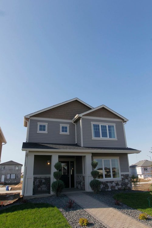 BORIS MINKEVICH / WINNIPEG FREE PRESS
NEW HOMES - 240 Cherrywood Road in Bridgwater Trails.  Sept. 18, 2017