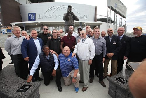 RUTH BONNEVILLE / WINNIPEG FREE PRESS


Photo of Blue Bomber alumni players  attending the event gather around Cal's statue for photos.  
 The Winnipeg Blue Bombers  honour one of the most influential figures in the history of the organization, the late Cal Murphy, with the unveiling of a bronze statue in his likeness at Investors Group Field, at Gate 3  north/east
corner outside the stadium Thursday.
His wife, Joyce Murphy  (white jacket), family, Blue Bomber alumni, Mayor Brian Bowman and many others attending the unveiling.  

SEPT 21, 2017
